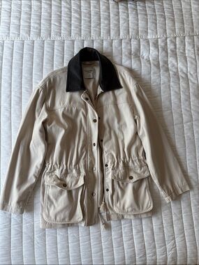 Abercrombie & Fitch Cream Utility Jacket with Dark Contrast Collar